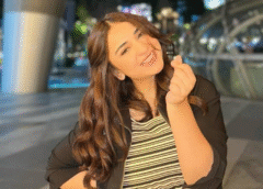 Yumna Zaidi Enjoys Serene Sunset with Her Mother in Japan